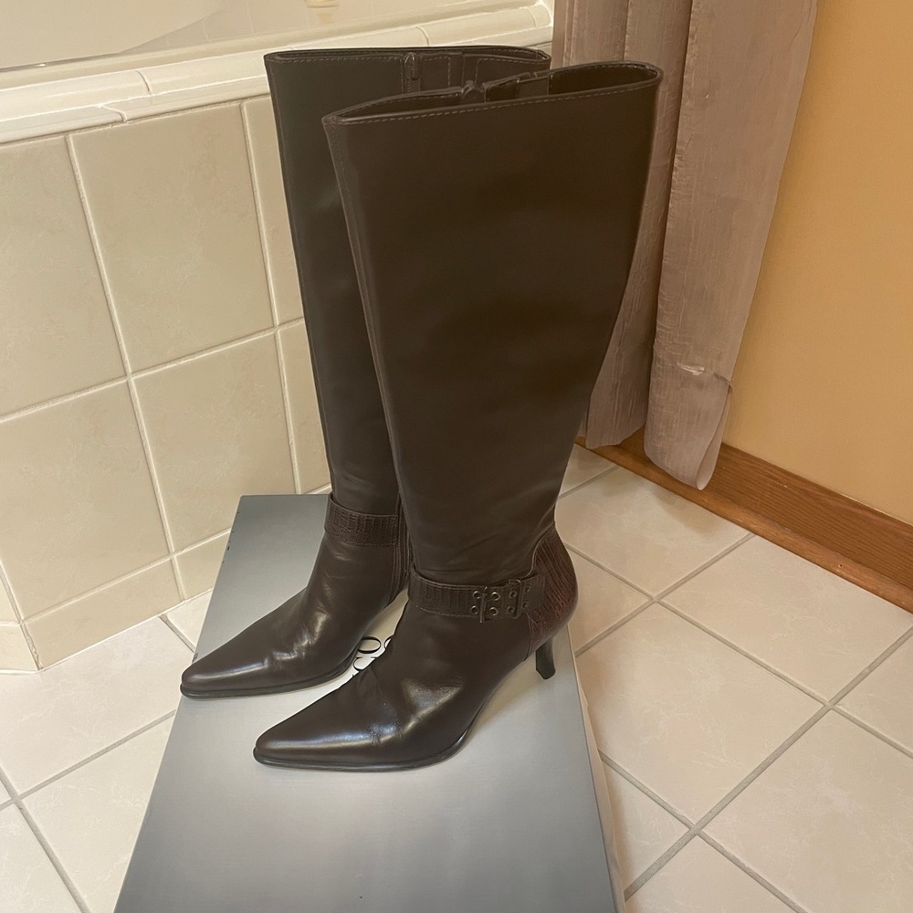 Franco Sarto heeled tall brown leather boots